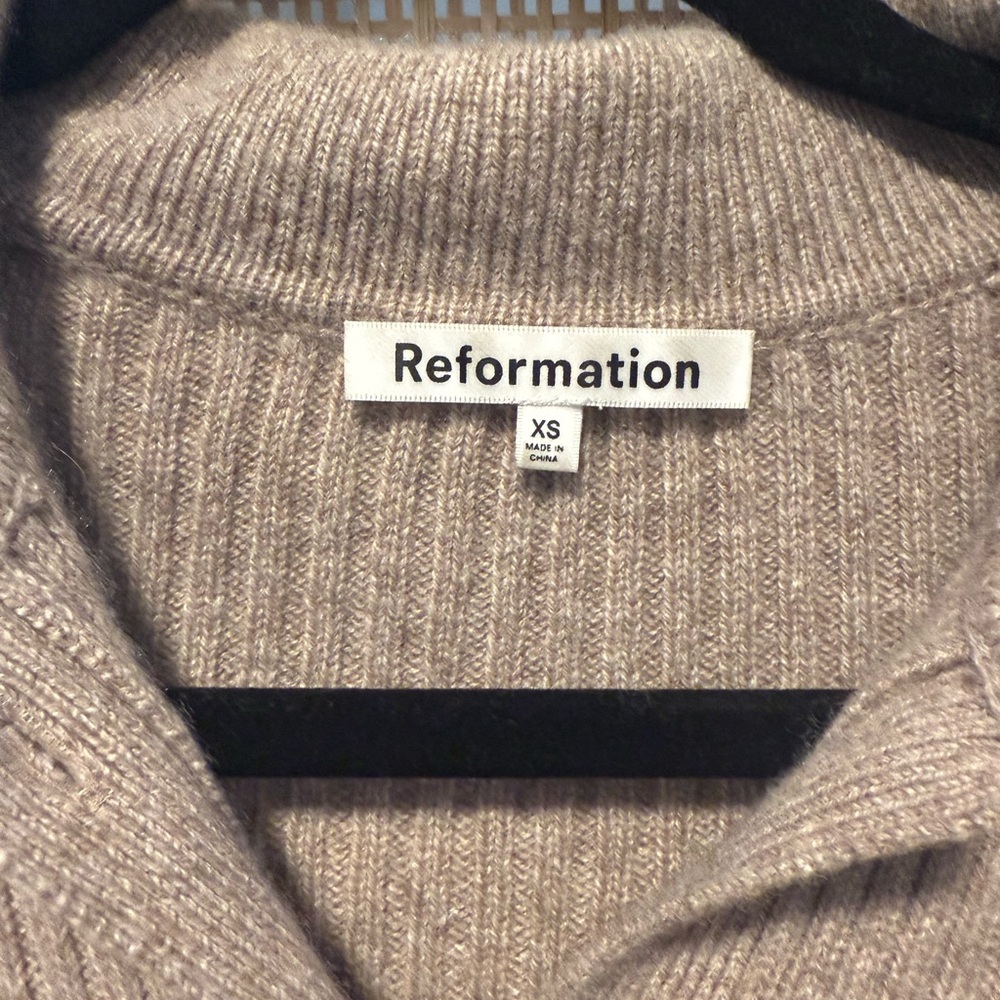 Reformation Fantino Cashmere Cardigan - Picture 3 of 3